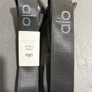 ALO Black Yoga Strap New Without Packaging